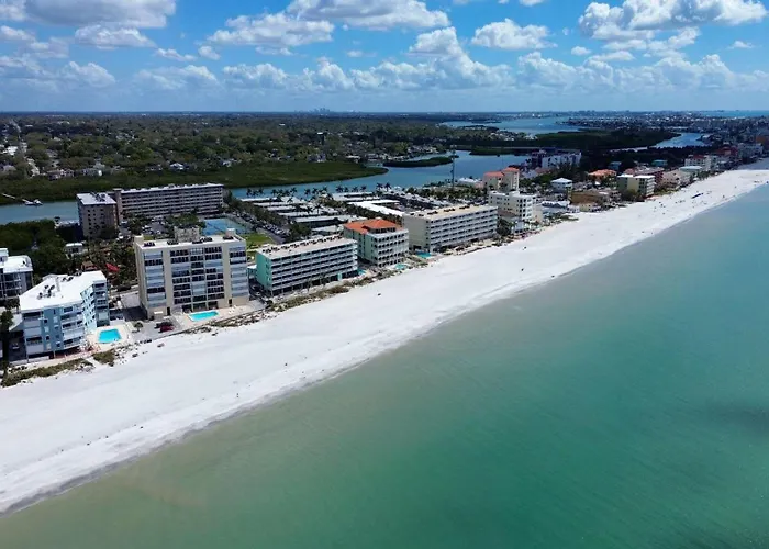 Bayshore Yacht & Tennis 211 - Premier * Clearwater Beach