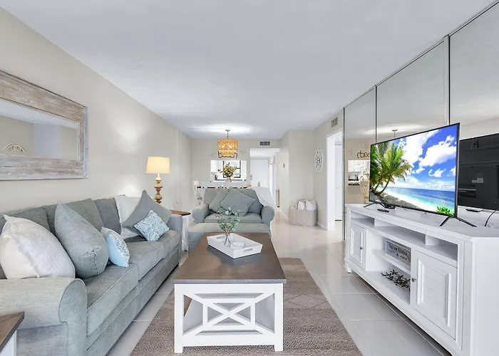 Bayshore Yacht & Tennis 211 - Premier Holiday home Clearwater Beach