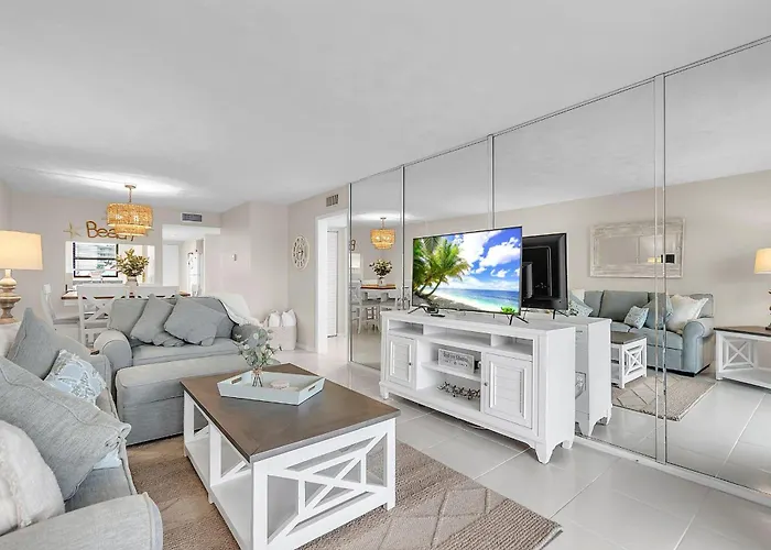 Bayshore Yacht & Tennis 211 - Premier Holiday home Clearwater Beach