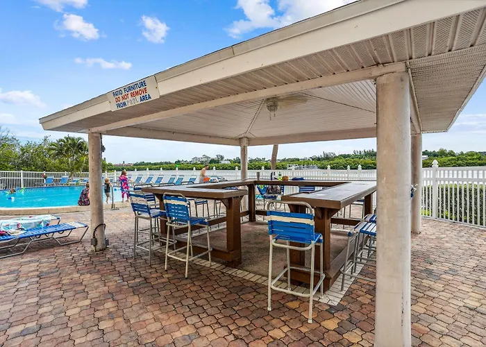 Bayshore Yacht & Tennis 211 - Premier Holiday home Clearwater Beach