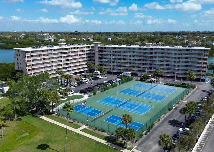 Holiday home Bayshore Yacht & Tennis 211 - Premier