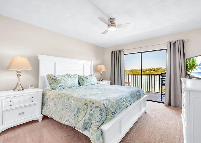 Holiday home Bayshore Yacht & Tennis 211 - Premier